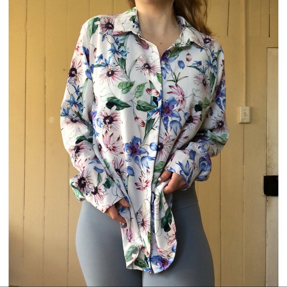 H&M blouse - Picture 2 of 8